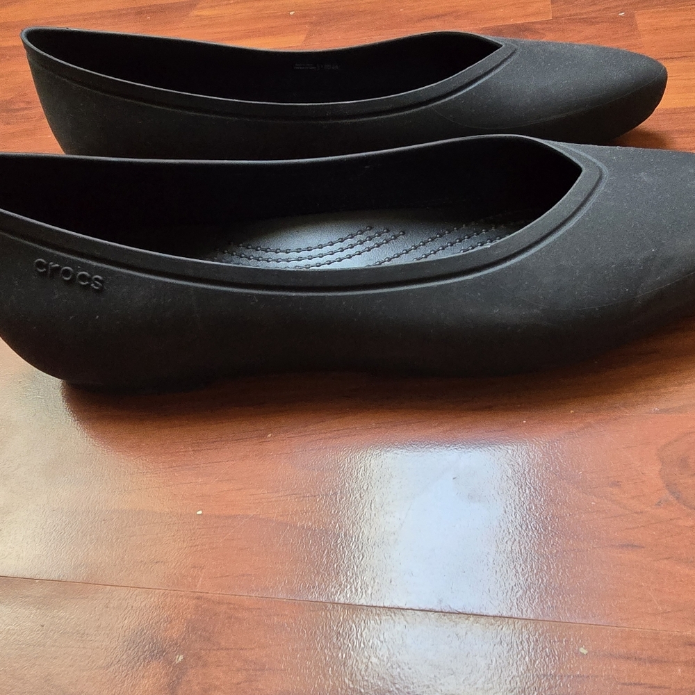Super comfy Crocs ballet flats